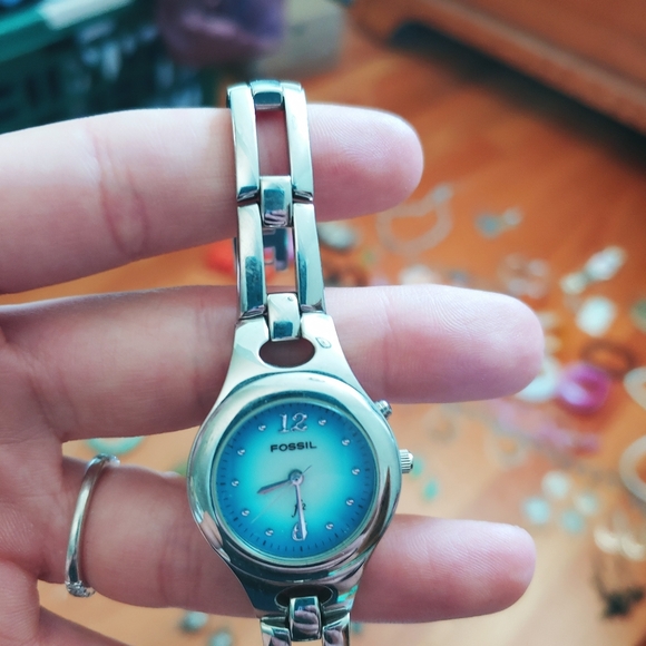 Fossil Watch - Picture 2 of 3